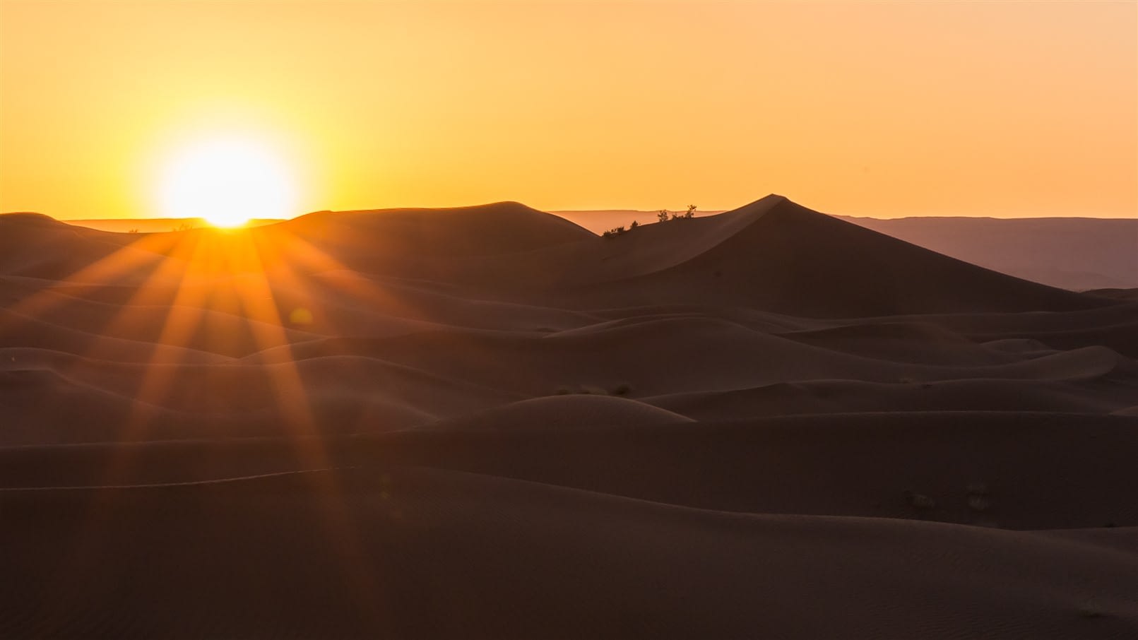 rmu-3 Sahara desert trekking Atlas Filmstudios-original morocco holiday
